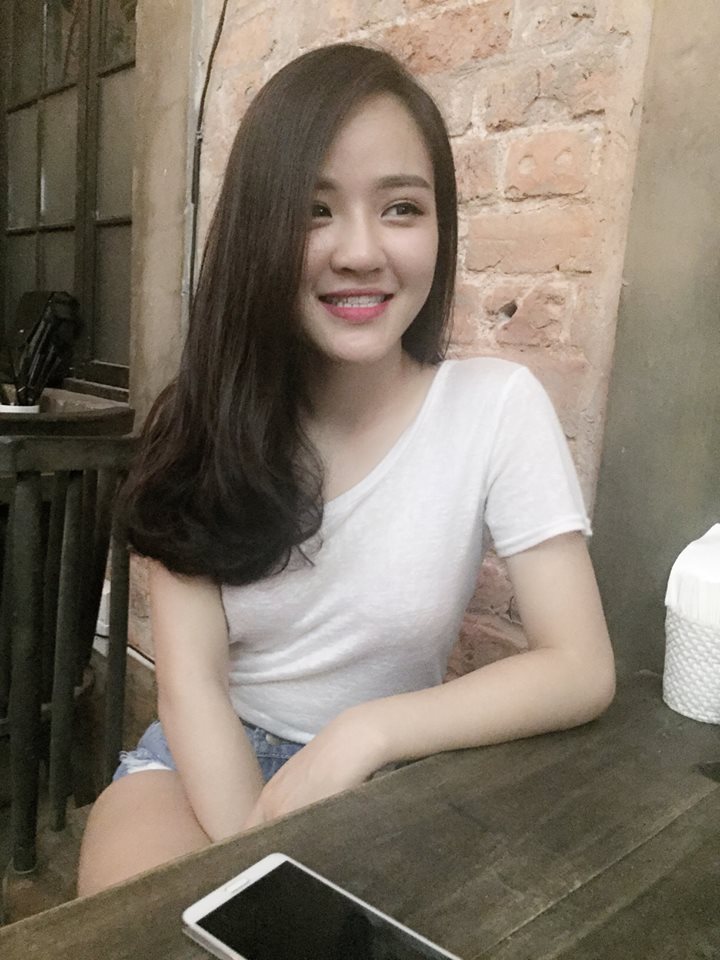 小妖精抬起臀嗯啊轻点动态图